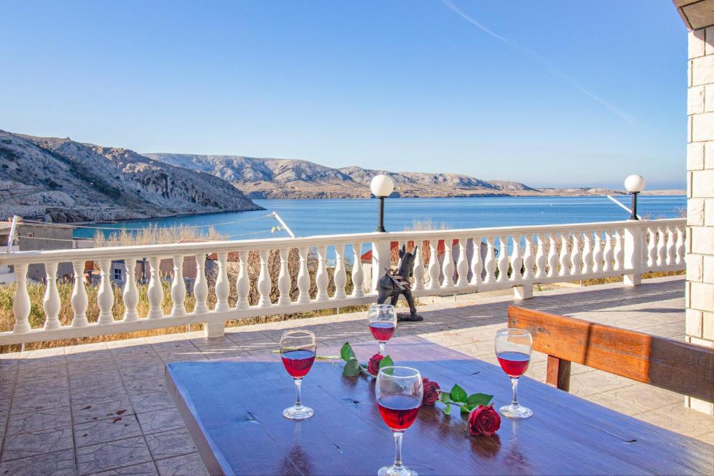 Fotografie z fotogalerie ubytování Diana mountain and seaview v destinaci Metajna