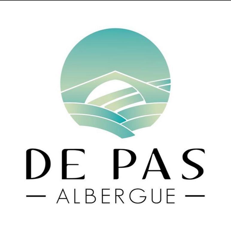 Certifikát, hodnocení, plakát nebo jiný dokument vystavený v ubytování Albergue de Pas