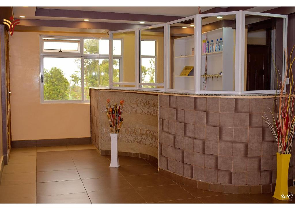 Foto sihtkohas Nkubu asuva majutusasutuse TRIPLINQ HOTEL & RESORT Nkubu- Meru galeriist