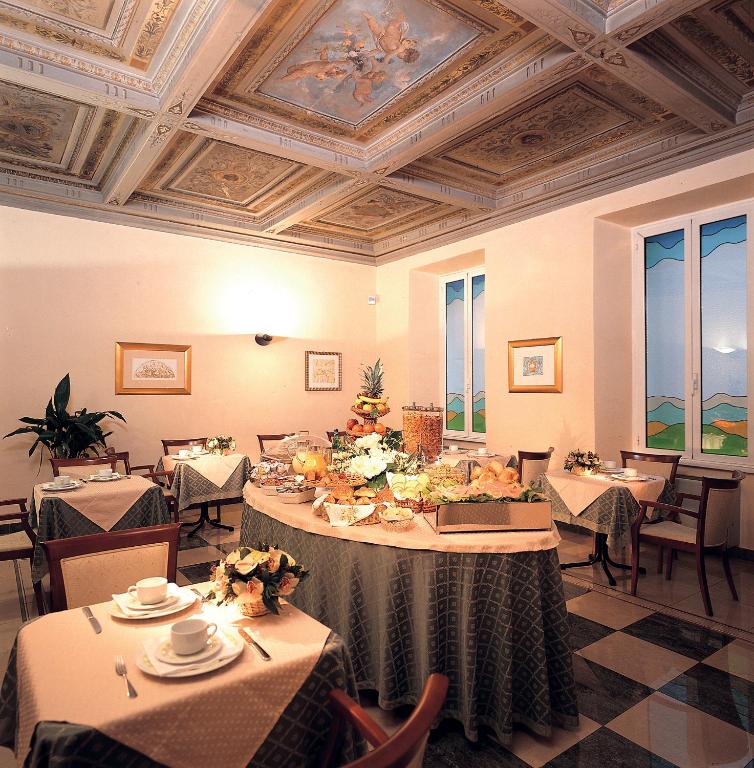 Hotel Aberdeen - Resim 38