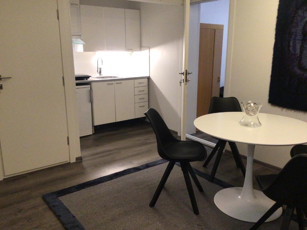 Kuukkeli Apartments Inari tesisinde mutfak veya mini mutfak