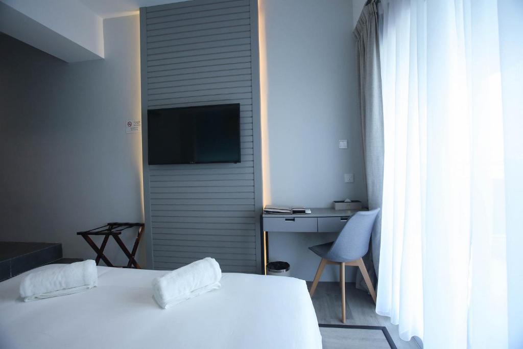 TV a/nebo společenská místnost v ubytování Stanton City Hotel