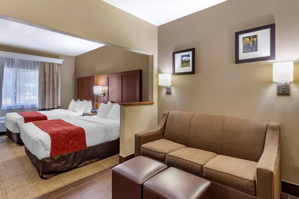 Comfort Suites Fort Collins Near University photo