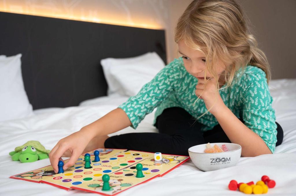 Hyatt Place Frankfurt Airport - Habitación Gemela Estándar Con Cama Con Sofá