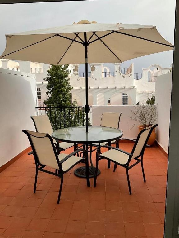 Balkon lub taras w obiekcie Casa la Buganvilla-Mojácar Playa
