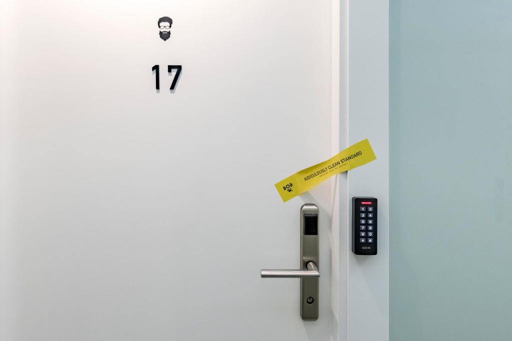 Bob W Chueca - Resim 16