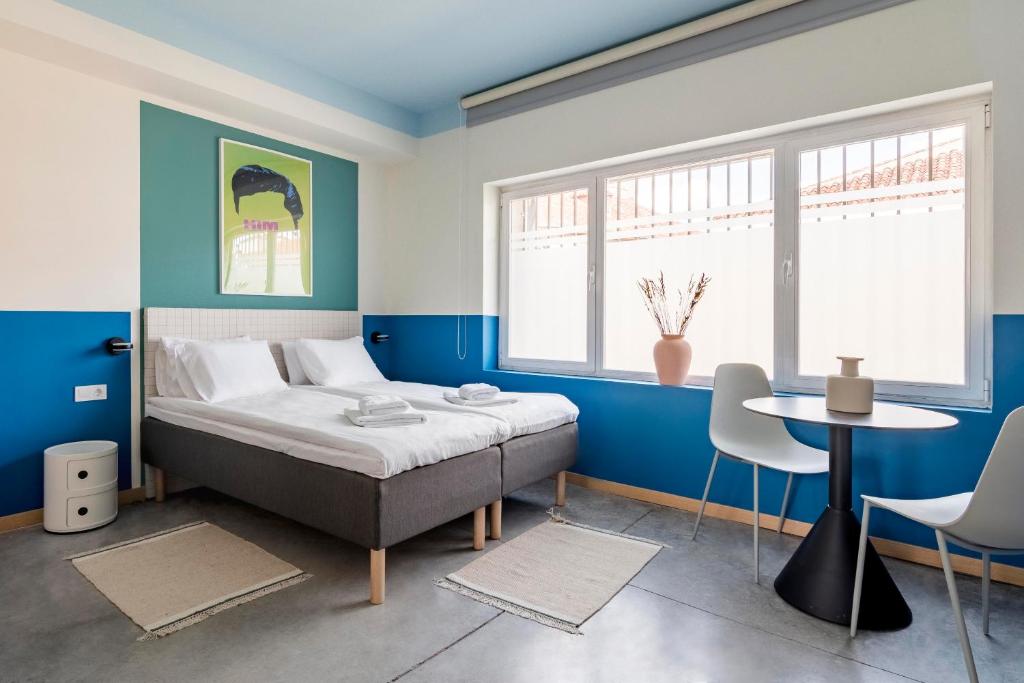 Bob W Chueca - Resim 2