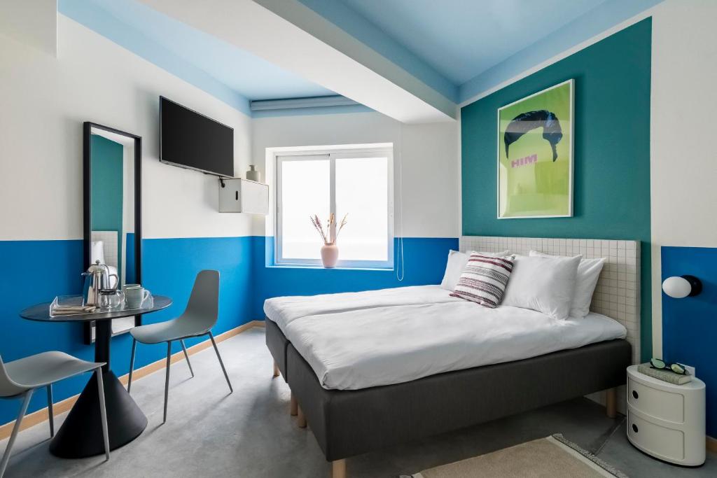 Bob W Chueca - Resim 5