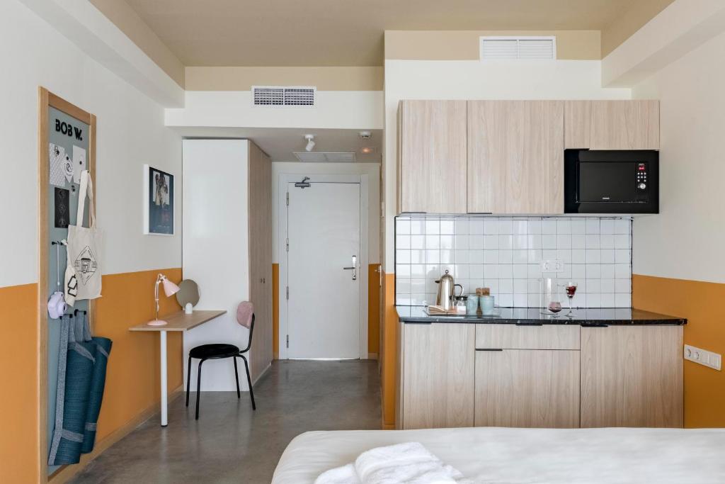 Bob W Chueca - Resim 36