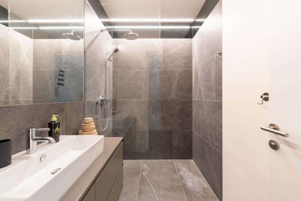 Limehome Linz Schillerstraße - Resim 32