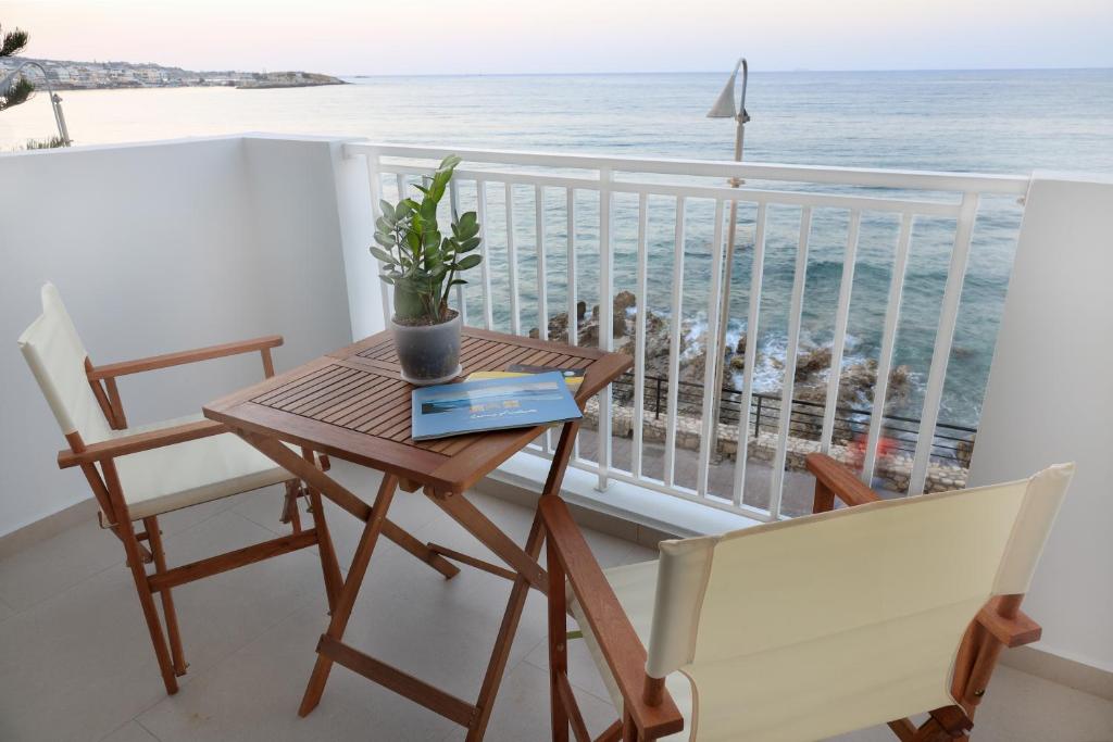 Sea Breeze Hotel - 14