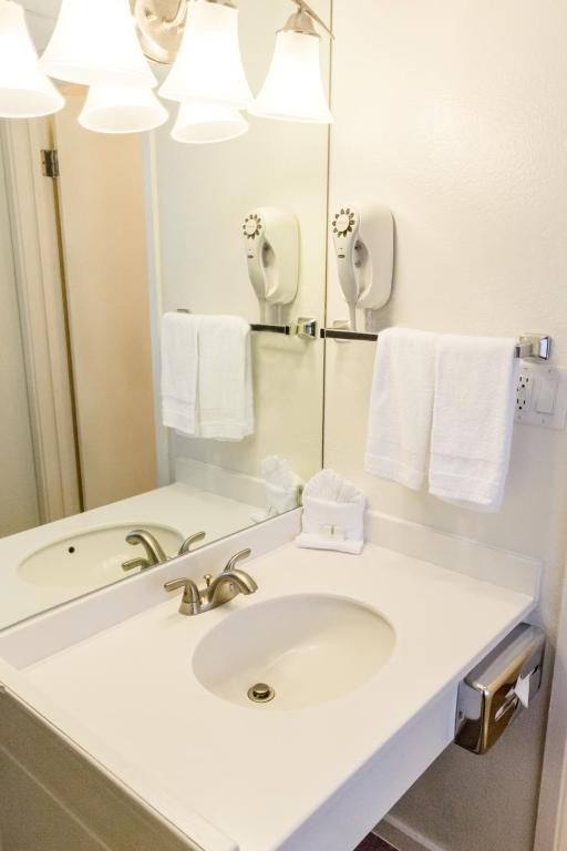 Kings Inn - Superior Single Room