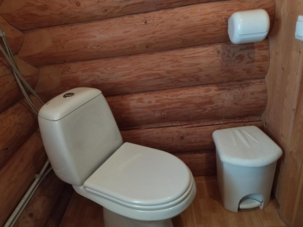 Koupelna v ubytování Ausekļu dzirnavu pirts