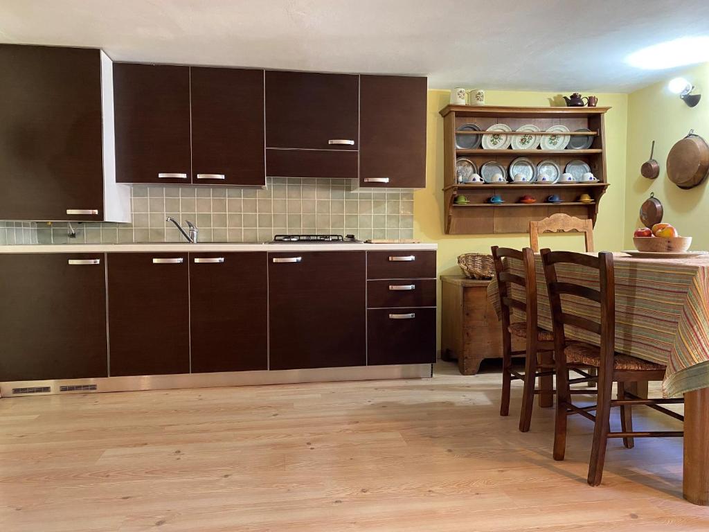 Kuchyň nebo kuchyňský kout v ubytování Jack's Nest