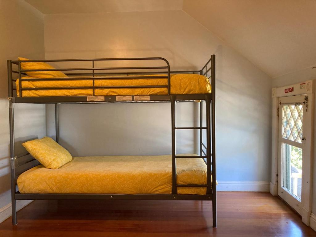 Postel nebo postele na pokoji v ubytování Santa Cruz Hostel