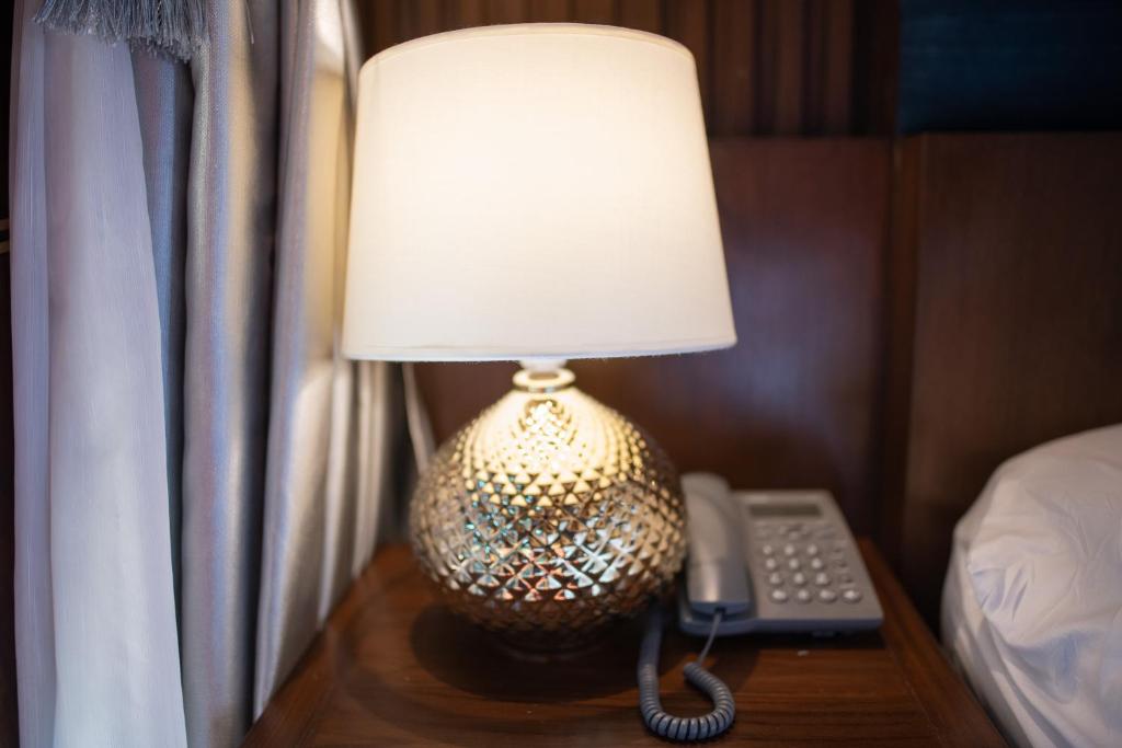 At Gate Thaphae Hotel - Resim 17