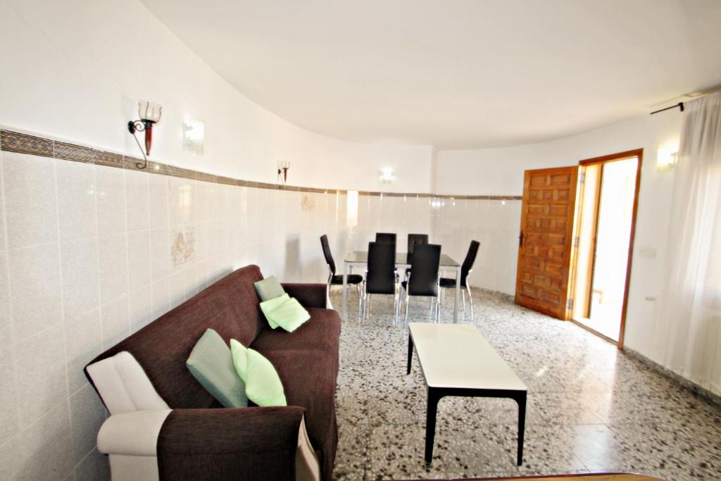 Posezení v ubytování Tosal Julia - sea view villa with private pool in Calpe