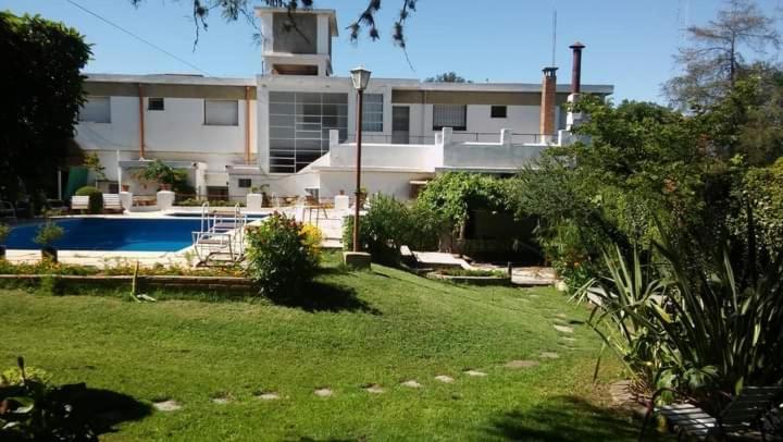 Πισίνα στο ή κοντά στο Hostería San Remo