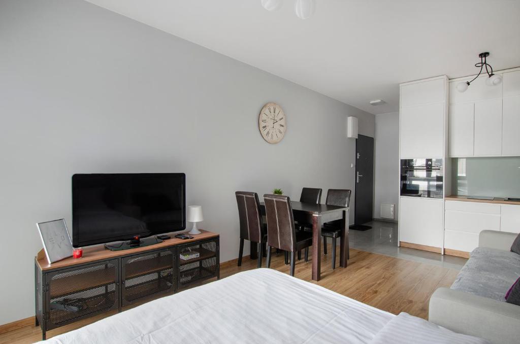 ApartHouse Deluxe - Studio Apartment