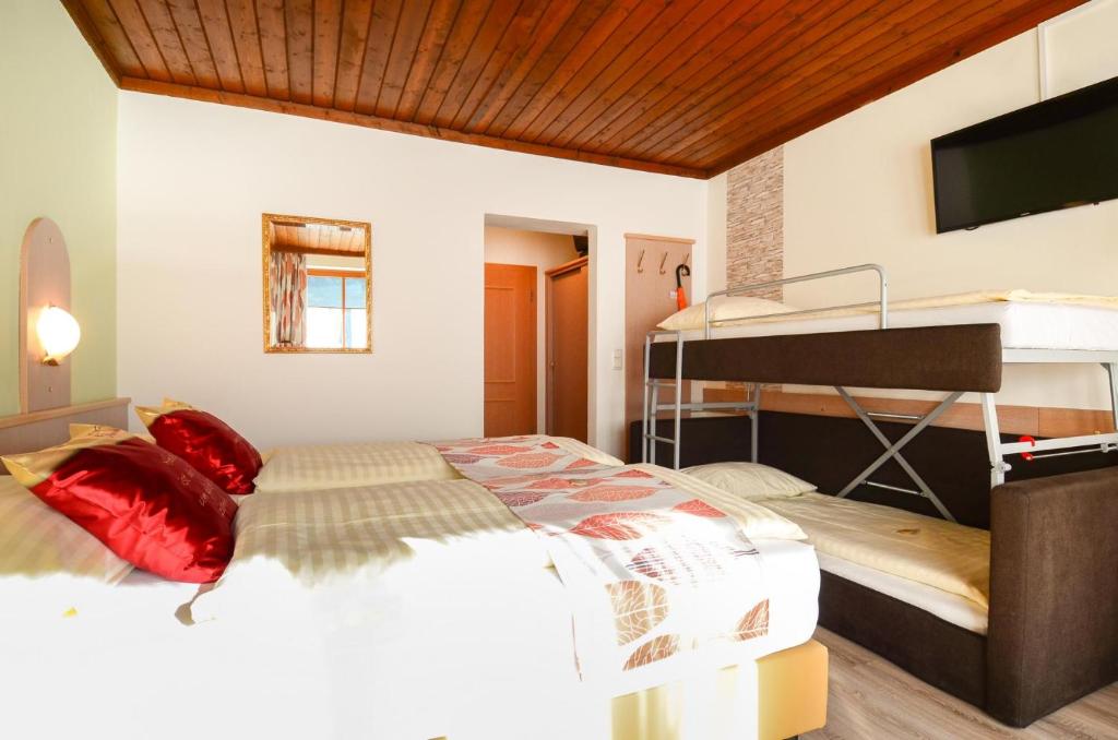 Gasthaus-Landhotel Traunstein - 11