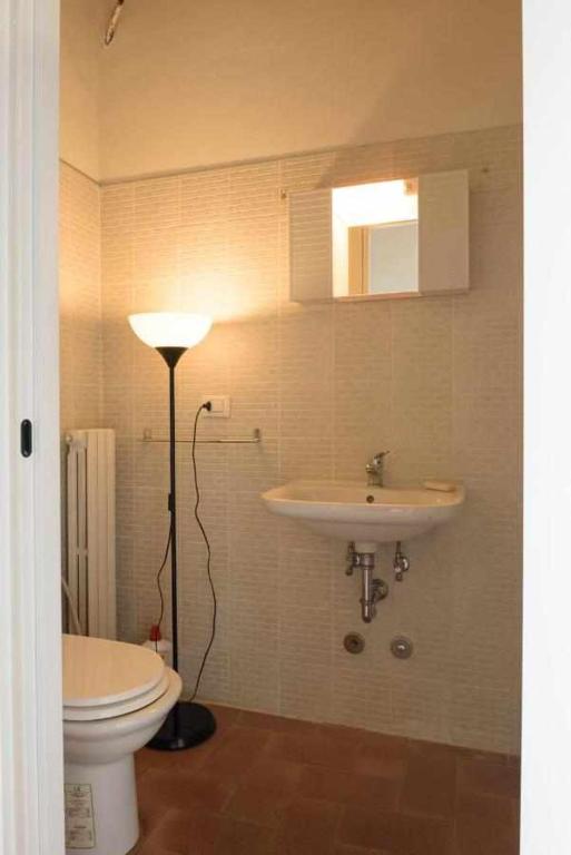 Kúpeľňa v ubytovaní CASA LELLA Monte San Pietrangeli