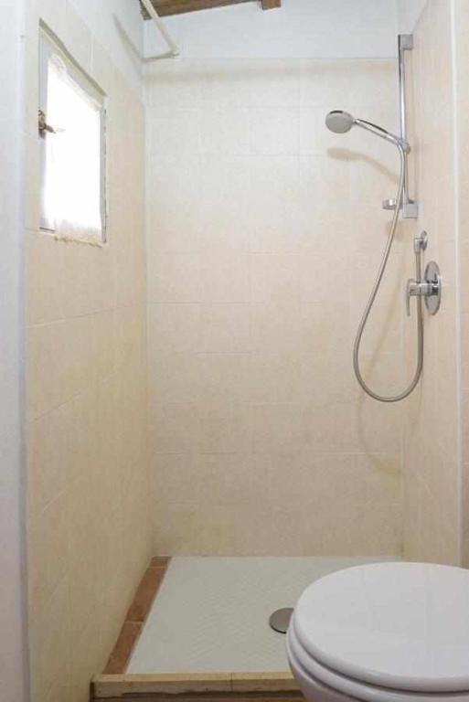 Kúpeľňa v ubytovaní CASA LELLA Monte San Pietrangeli