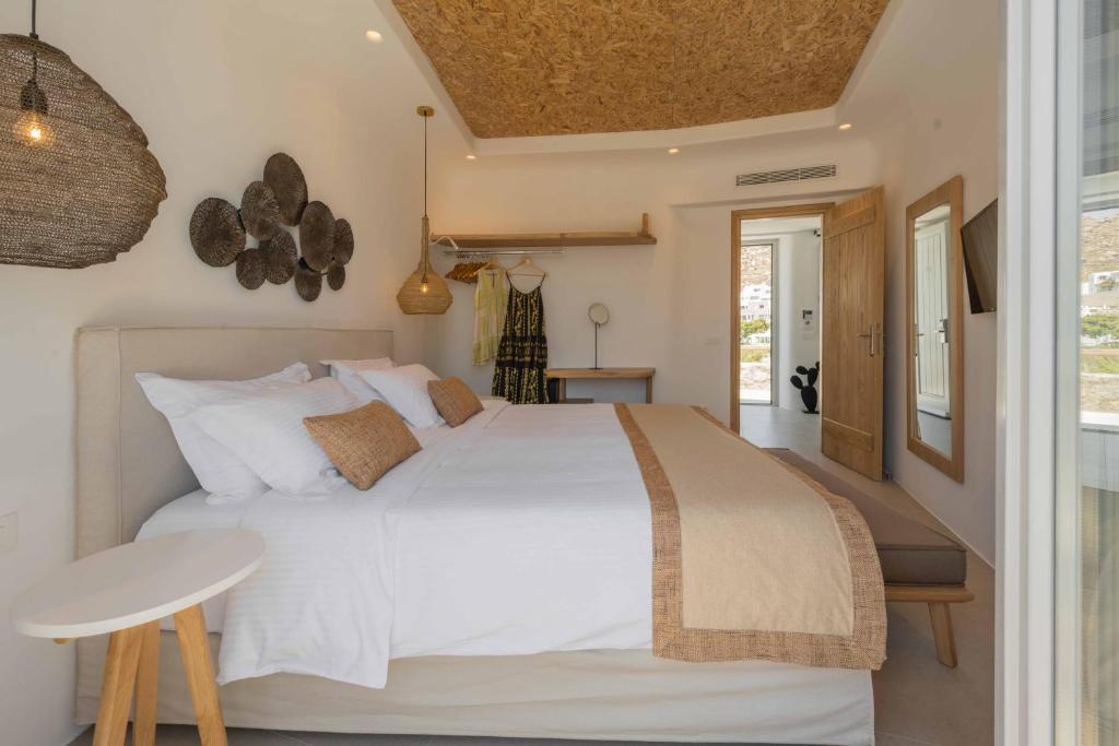 Postel nebo postele na pokoji v ubytování Argo Hotel