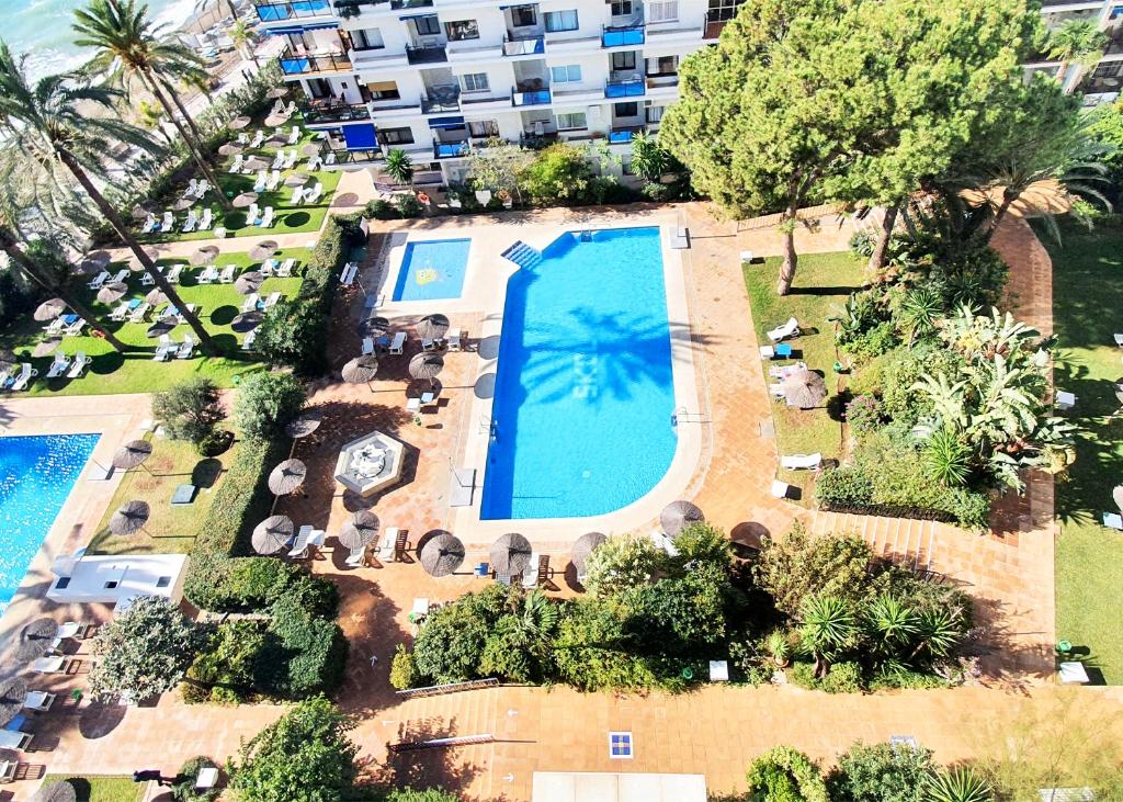 Skol 701. One Bedroom Duplex with Exceptional Sea Views ...