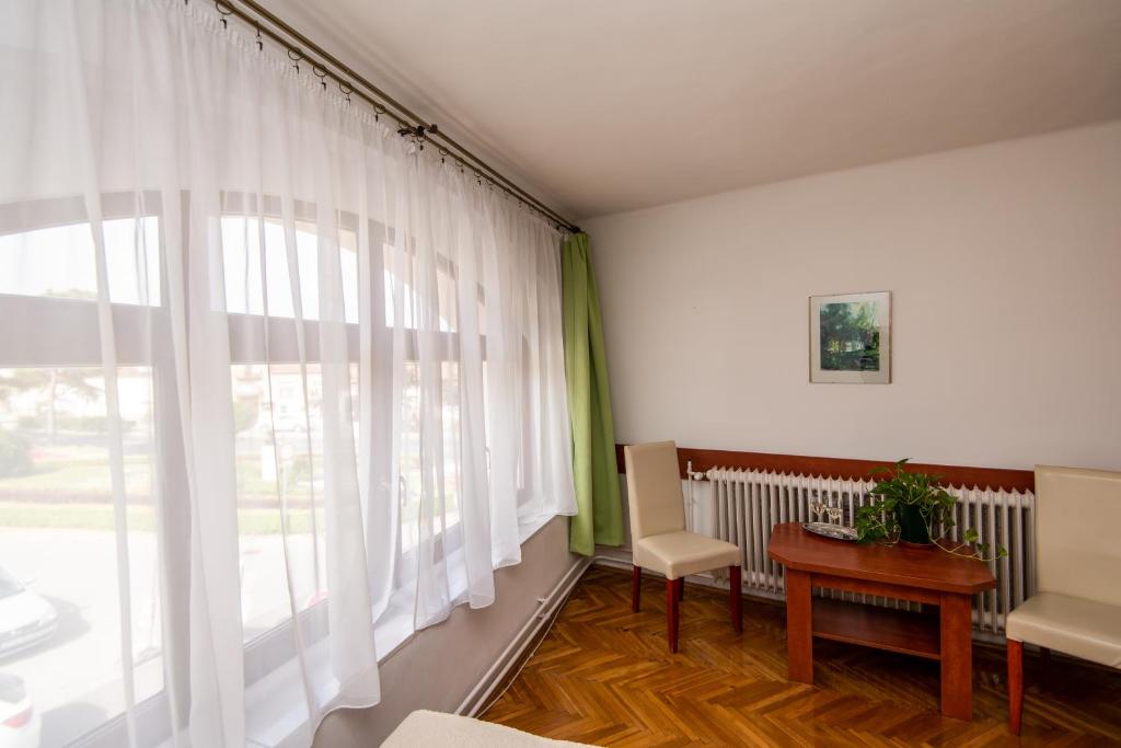 Posezení v ubytování Fényes Vinorium