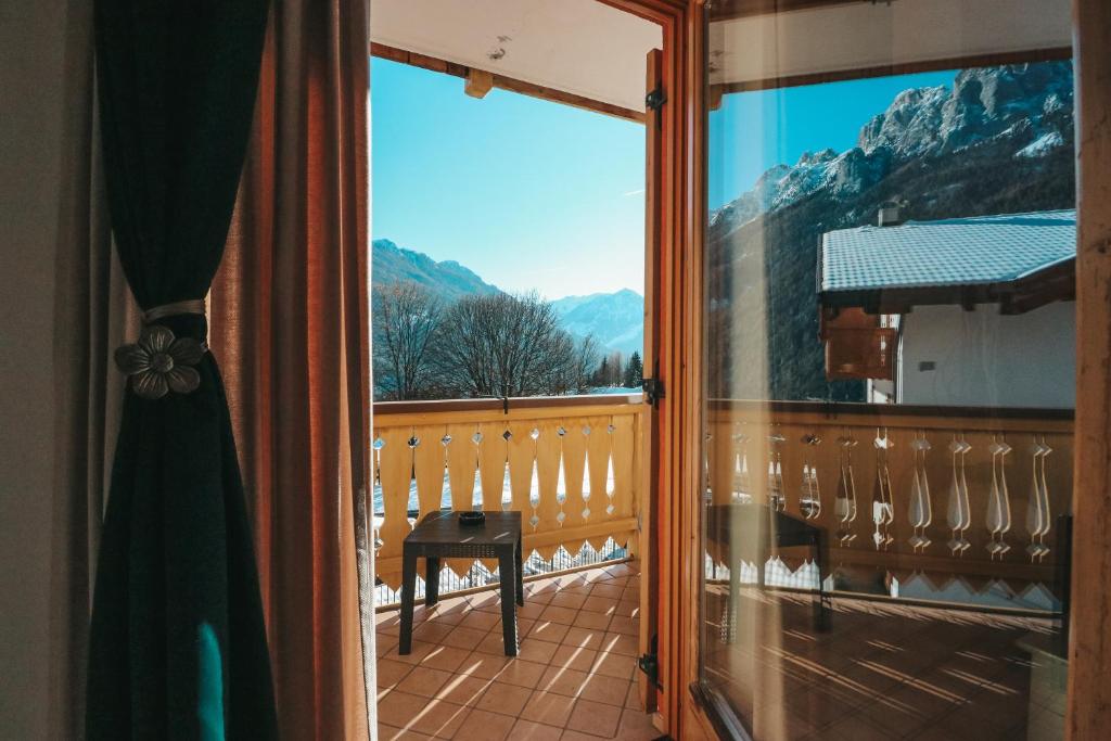 Casa di Franz - Deluxe Double Room With Balcony