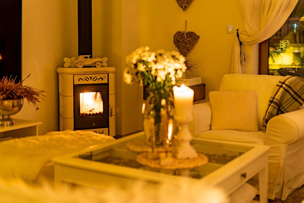 Posedenie v ubytovaní Spa Love Home Sauna Jacuzzi ROMANTYCZNY DOM DLA PARY Z PRYWATNYM SPA