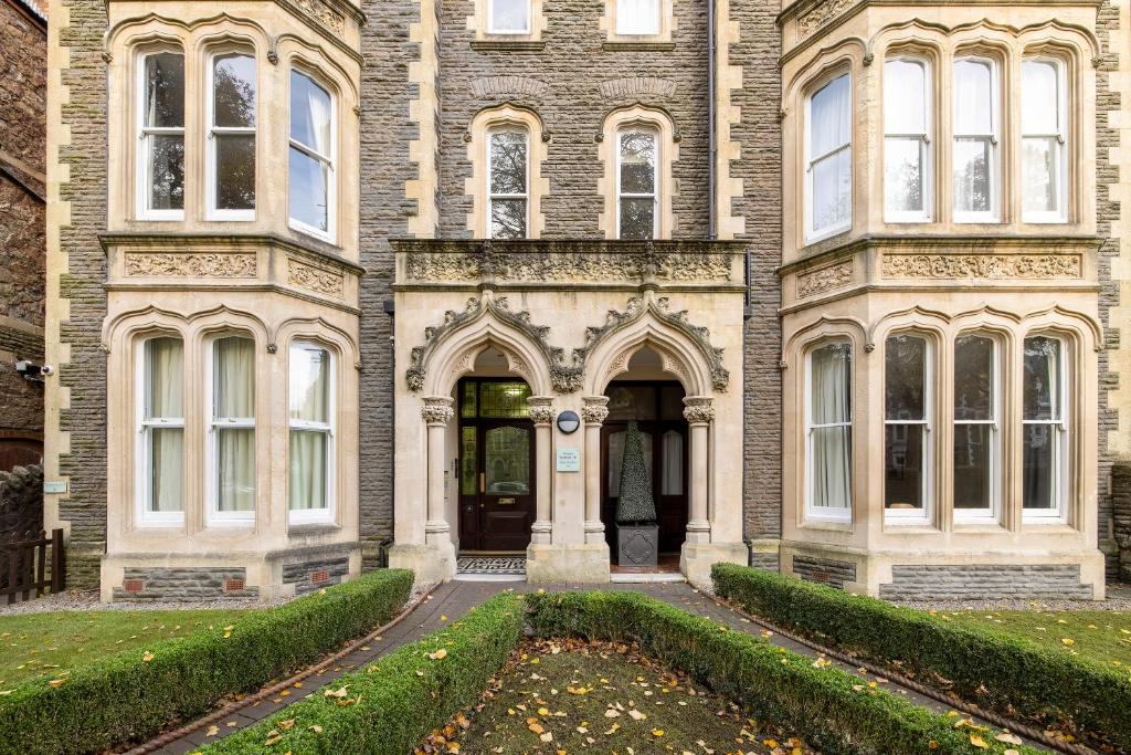 SACO Cardiff Cathedral Road - Housity
