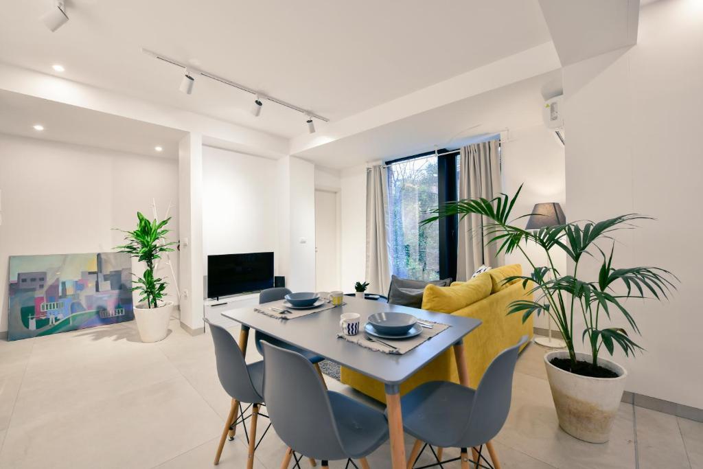 Collective Urban Villa in Tirana - Image 5