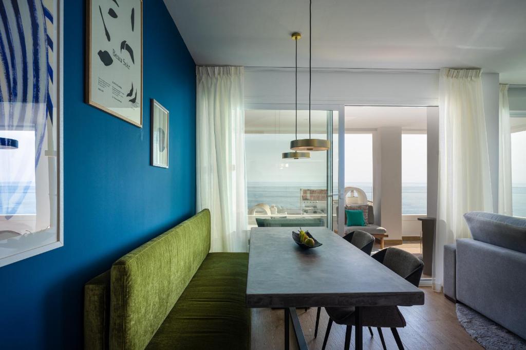 Część wypoczynkowa w obiekcie Luxury Seaviews Calaceite Casasol