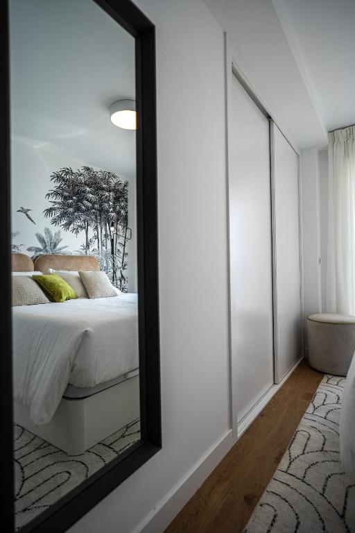 Łóżko lub łóżka w pokoju w obiekcie Luxury Seaviews Calaceite Casasol