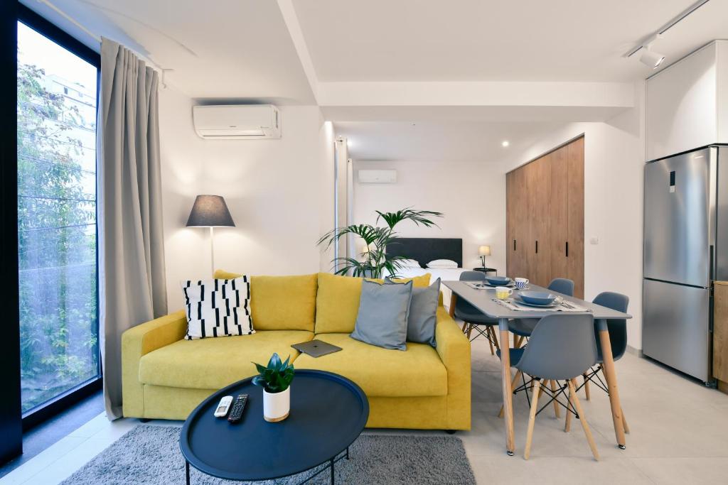 Collective Urban Villa in Tirana - Image 1