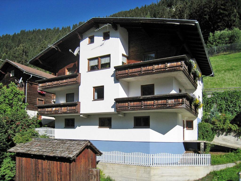 Výhľad na hory alebo výhľad na hory priamo z apartmánu