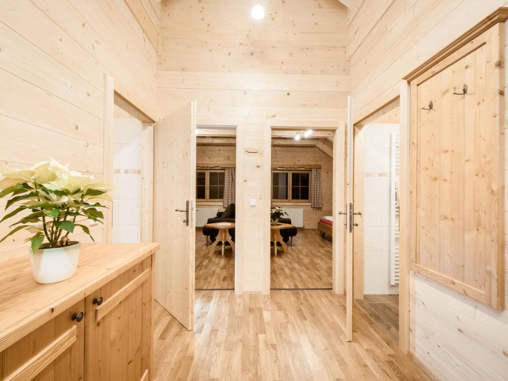 Fotografia z galérie ubytovania Chalet Grimmingblickhütte by Interhome v destinácii Unterlengdorf