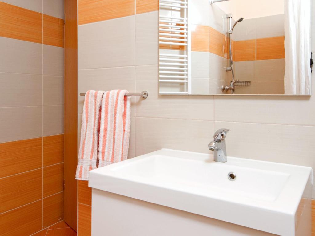 Kúpeľňa v ubytovaní Apartment Princip-5 by Interhome