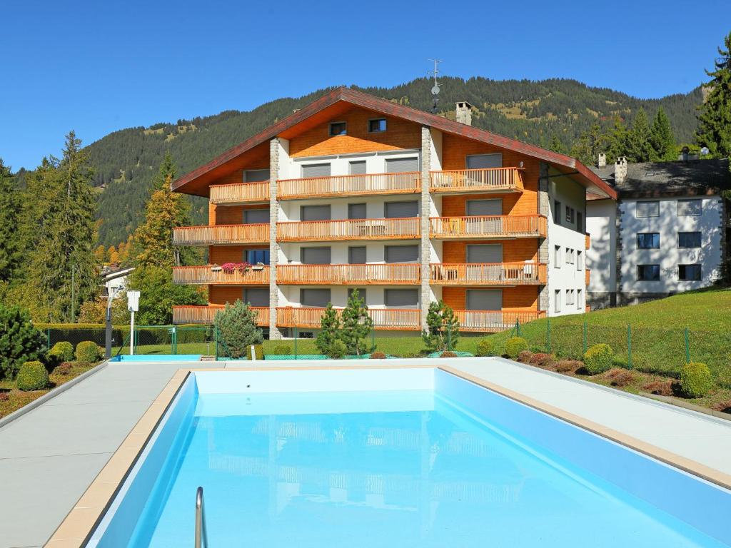 Bazén v ubytování Apartment Residence du Golf B18 by Interhome nebo v jeho okolí