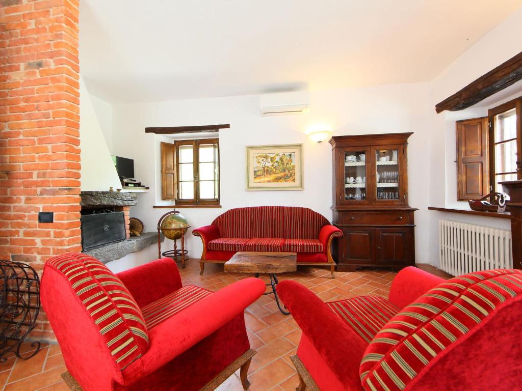 Posezení v ubytování Holiday Home Val d'Orcia by Interhome