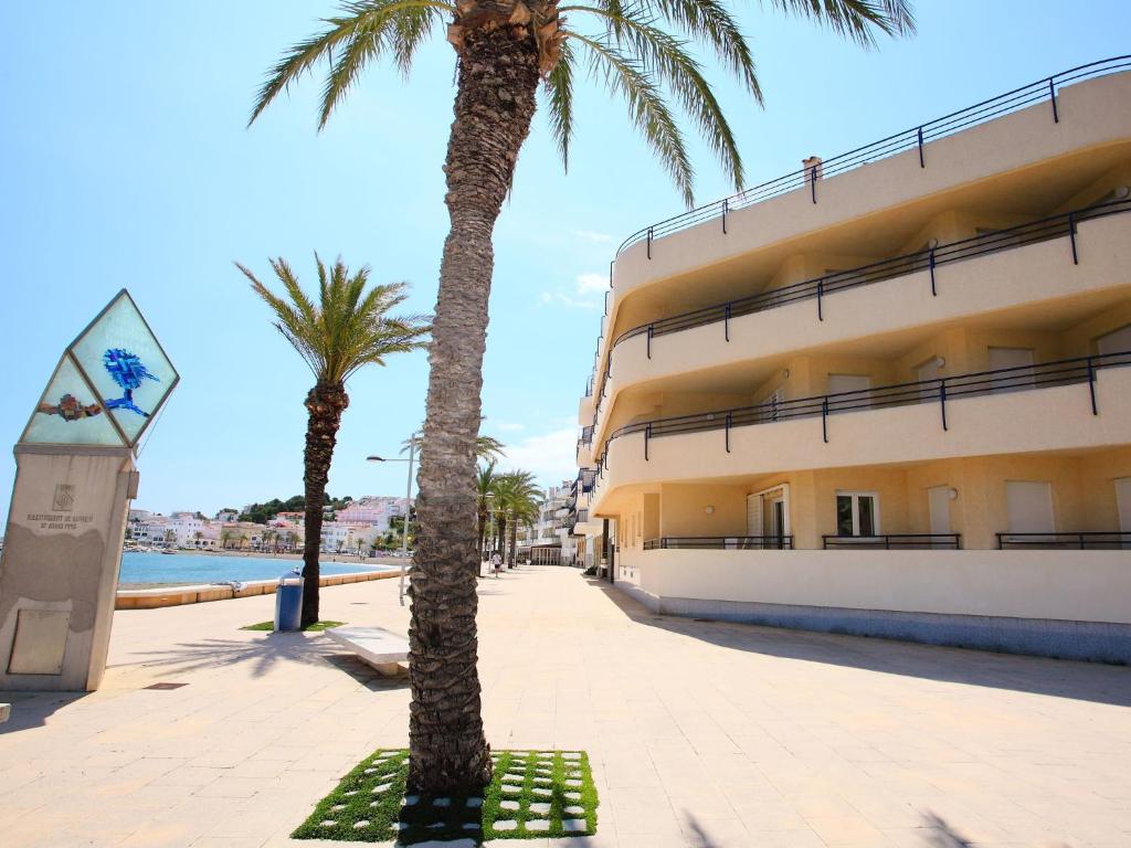 Apartment Maritim II by Interhome, Llança – Updated 2023 Prices