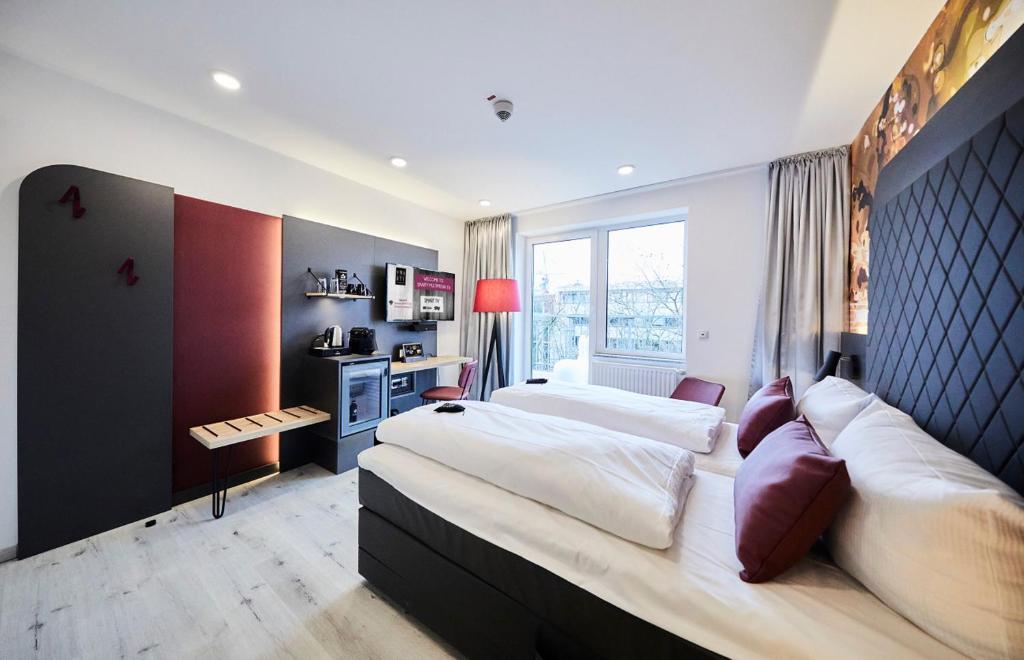 SMARTY Cologne Dom Hotel - Boardinghouse - KONTAKTLOSER SELF CHECK-IN - Resim 6