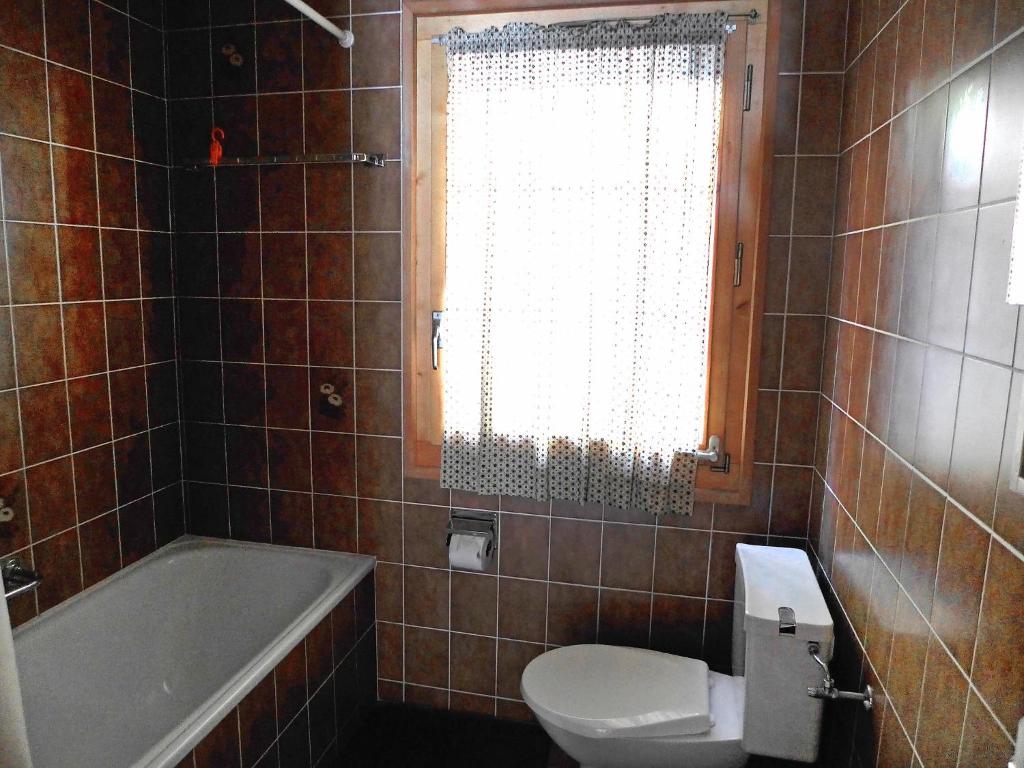 Koupelna v ubytování Apartment Colline 3 by Interhome