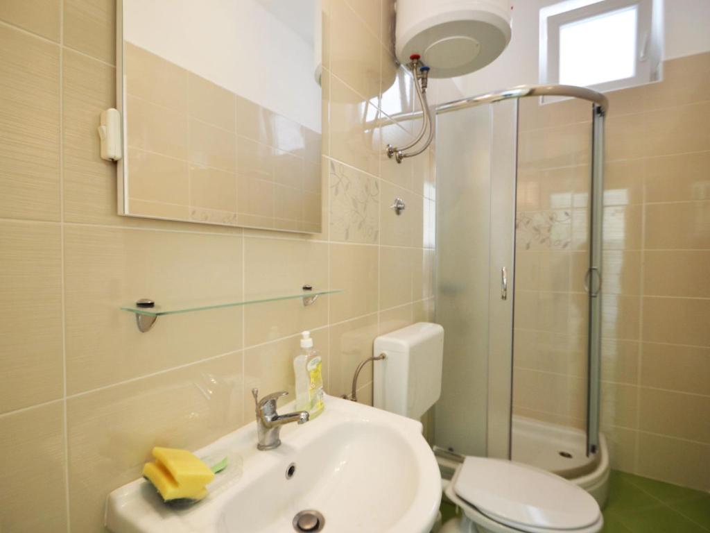 Kúpeľňa v ubytovaní Apartment Ivan-4 by Interhome