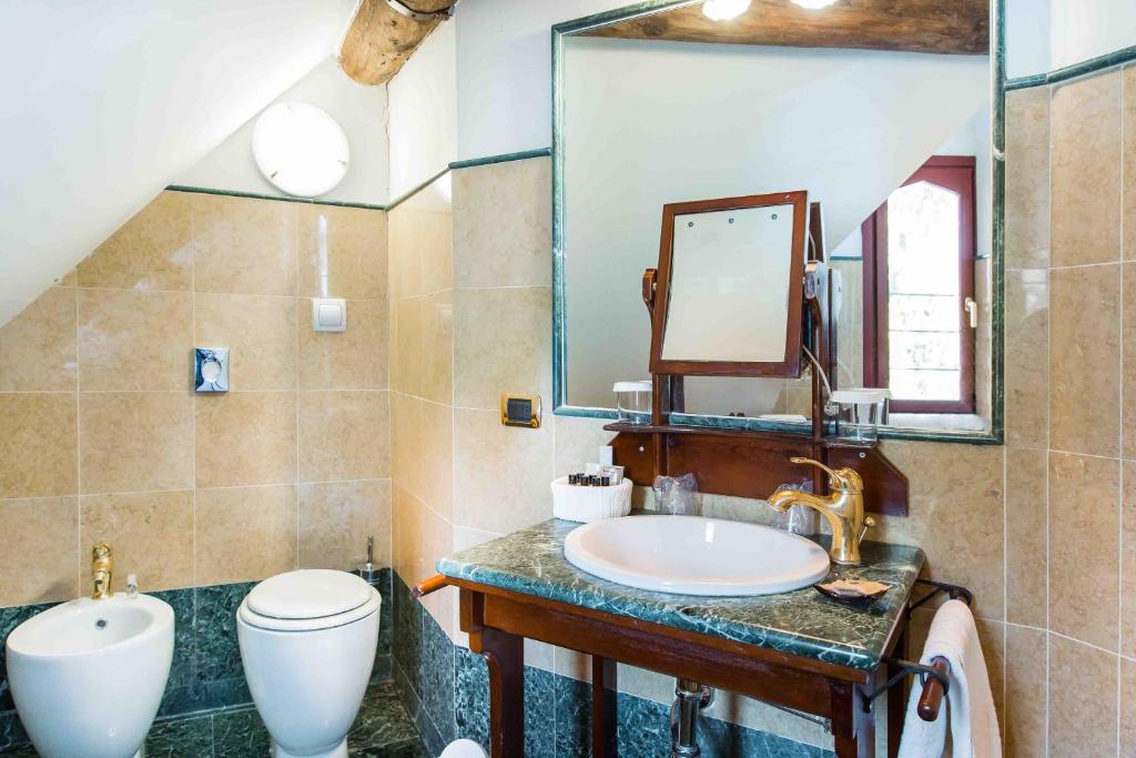 Koupelna v ubytování Castello Dal Pozzo Resort Lago Maggiore - Preferred Hotels & Resorts