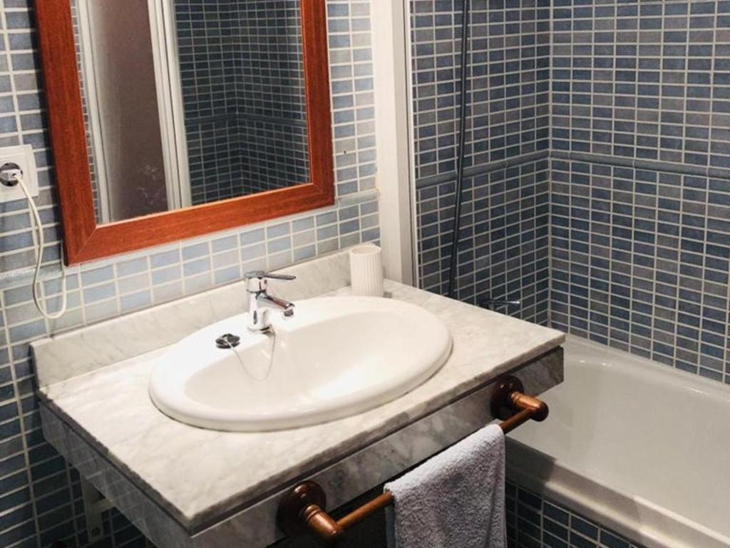 Kúpeľňa v ubytovaní Apartment Bellevue by Interhome
