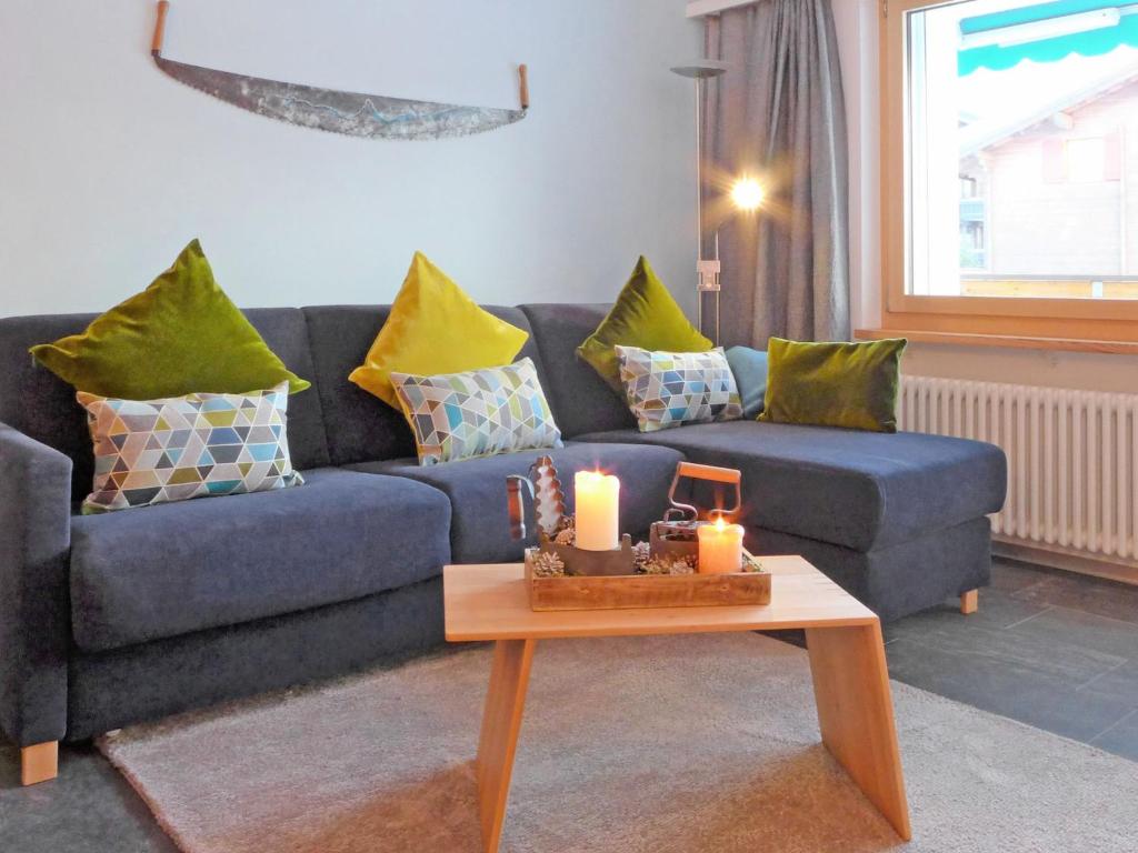 Posezení v ubytování Apartment Fis by Interhome