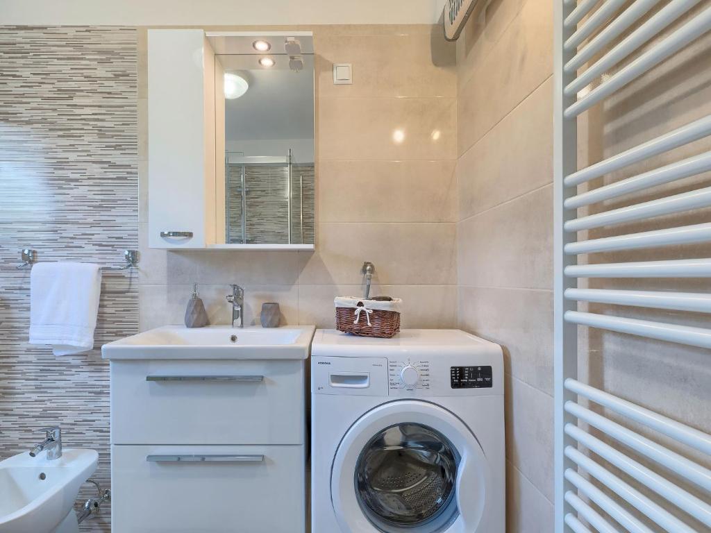 Łazienka w obiekcie Apartment Meden by Interhome