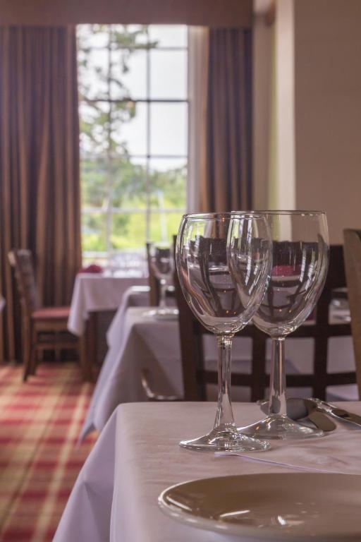 Restaurace v ubytování Arrochar Hotel 'A Bespoke Hotel'